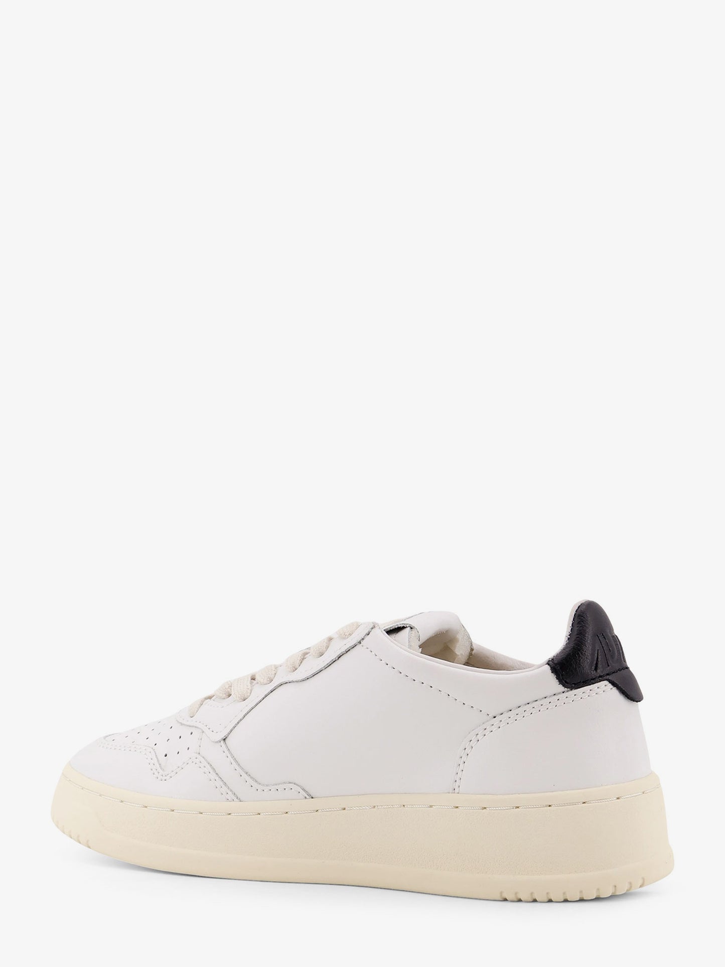 Medalist leather sneakers