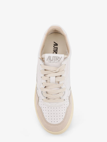 Medalist Low leather sneakers thumbnail