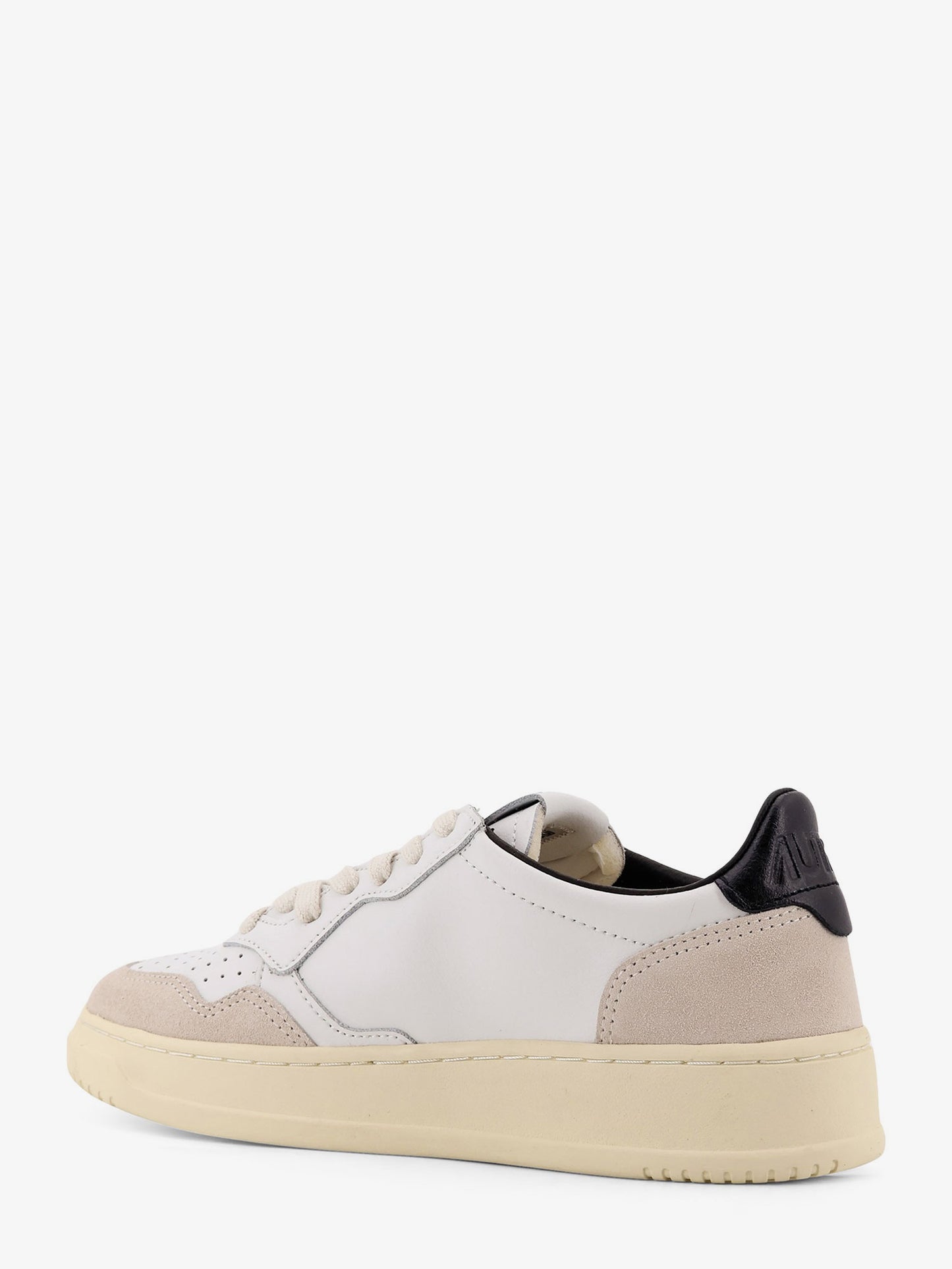 Medalist leather sneakers