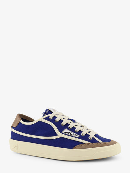 Windscape canvas sneakers with side logo label thumbnail