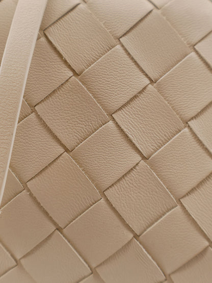 Concert Pouch leather crossbody bag with Intrecciato motif thumbnail