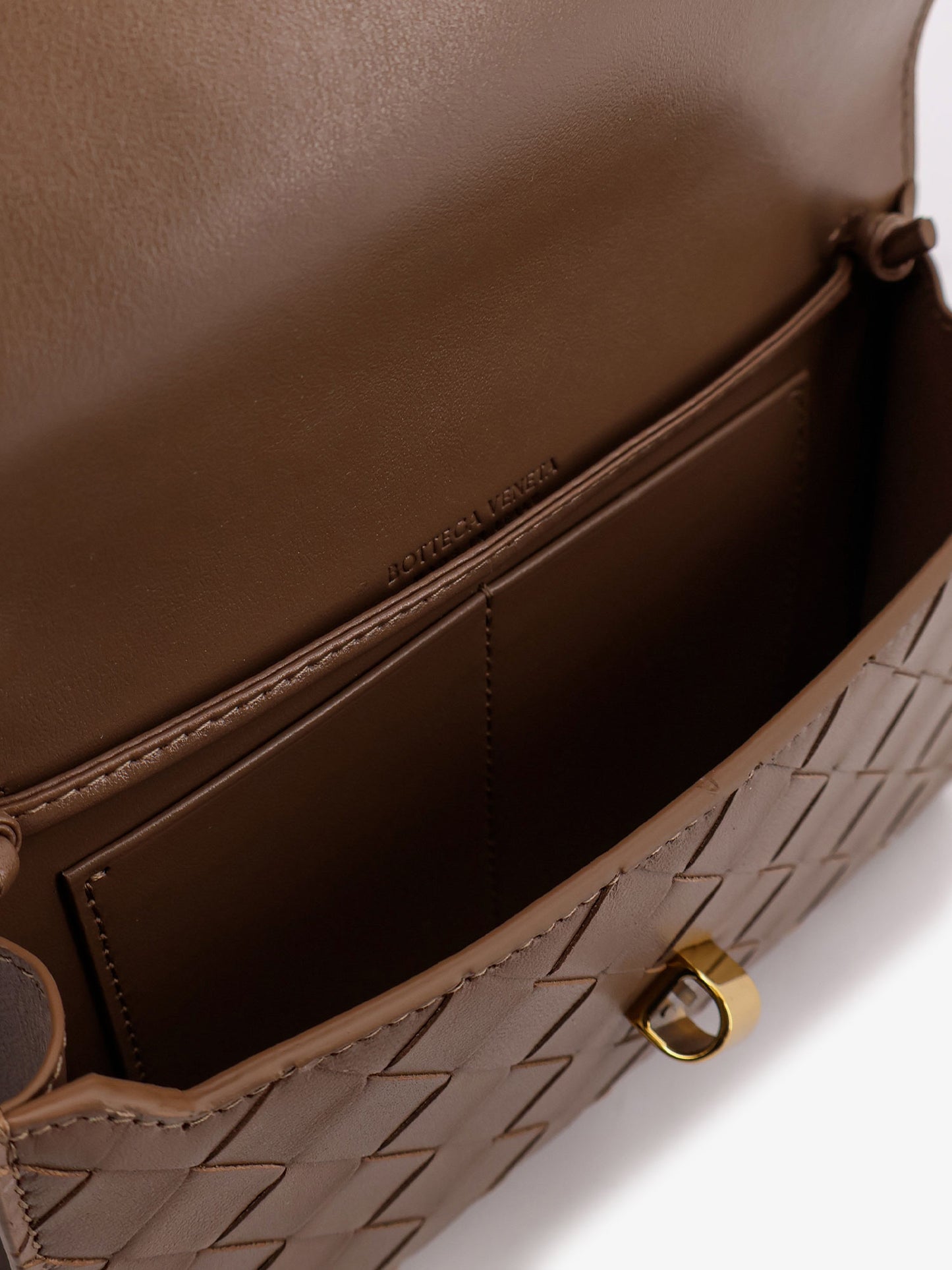 Andiamo leather shoulder bag with Intrecciato motif