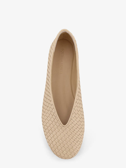 Rosa Flat leather ballerinas with Intrecciato motif thumbnail