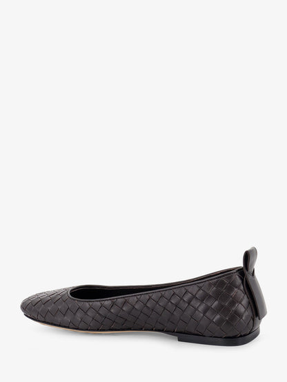 Charlotte leather ballerinas with Intrecciato motif thumbnail