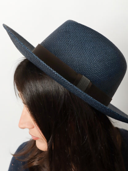 Cappello Fedora in rafia con dettaglio Monile thumbnail