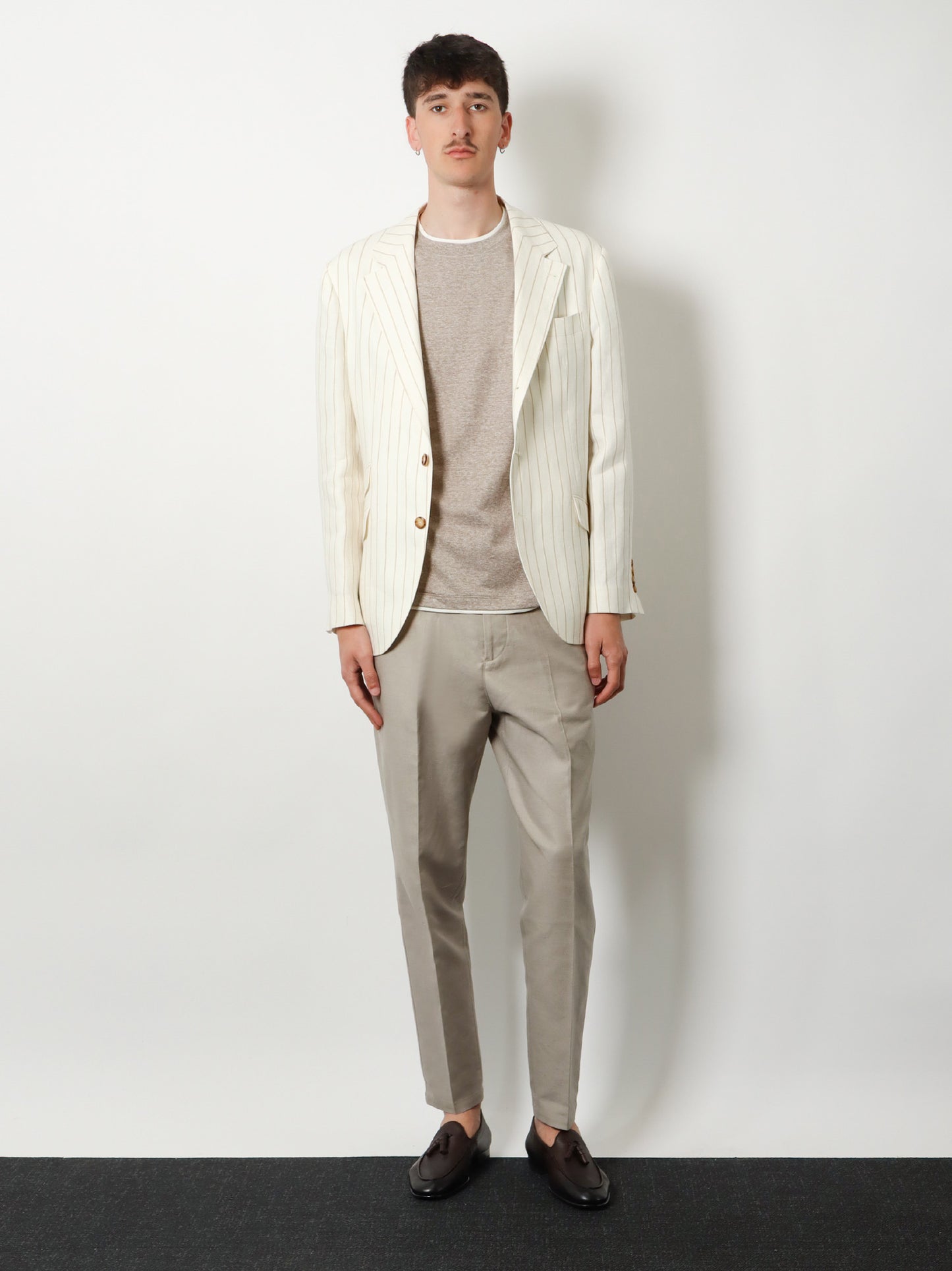 Pantaloni in cotone e lino
