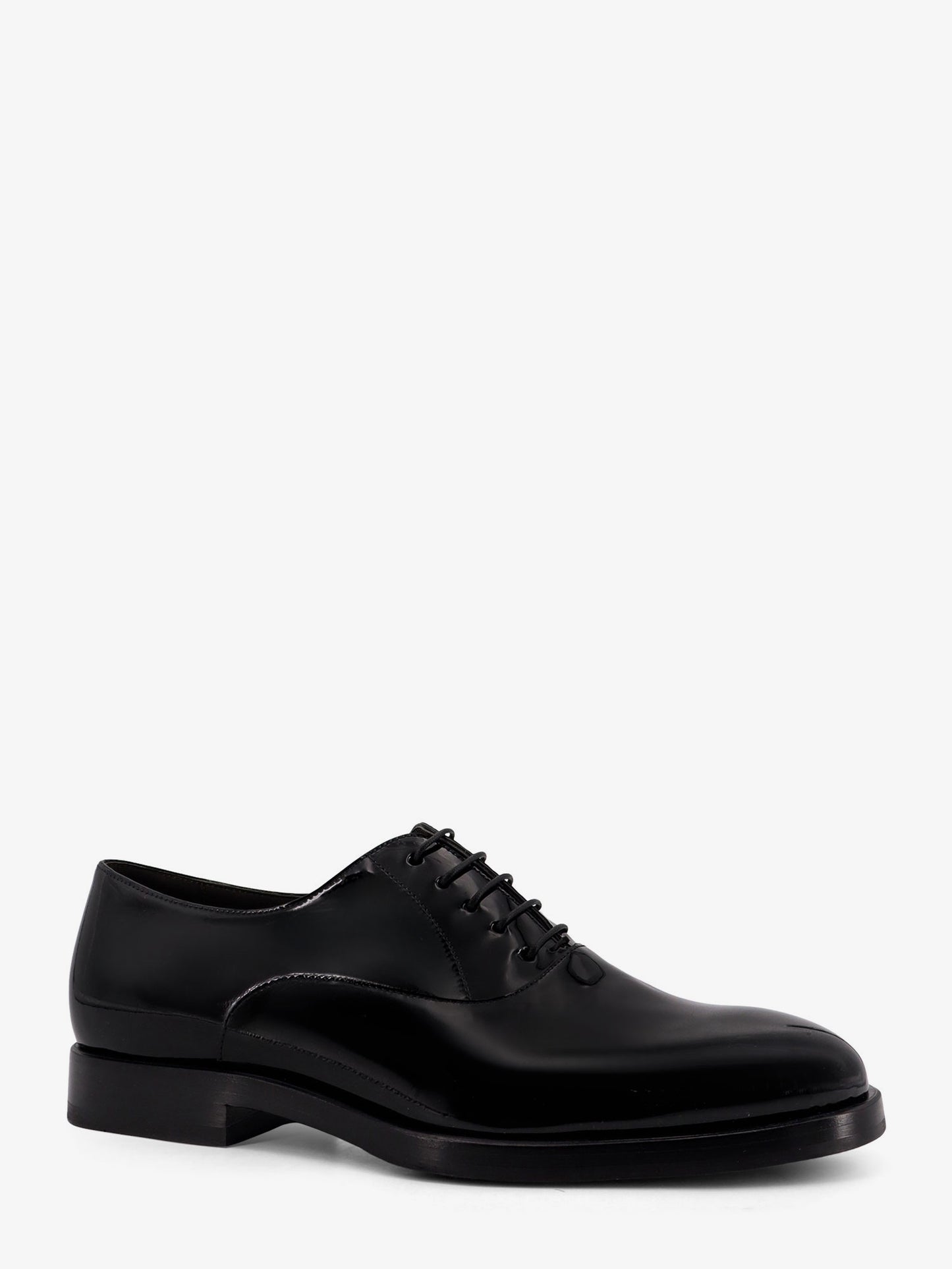 Oxford patent leather lace-up