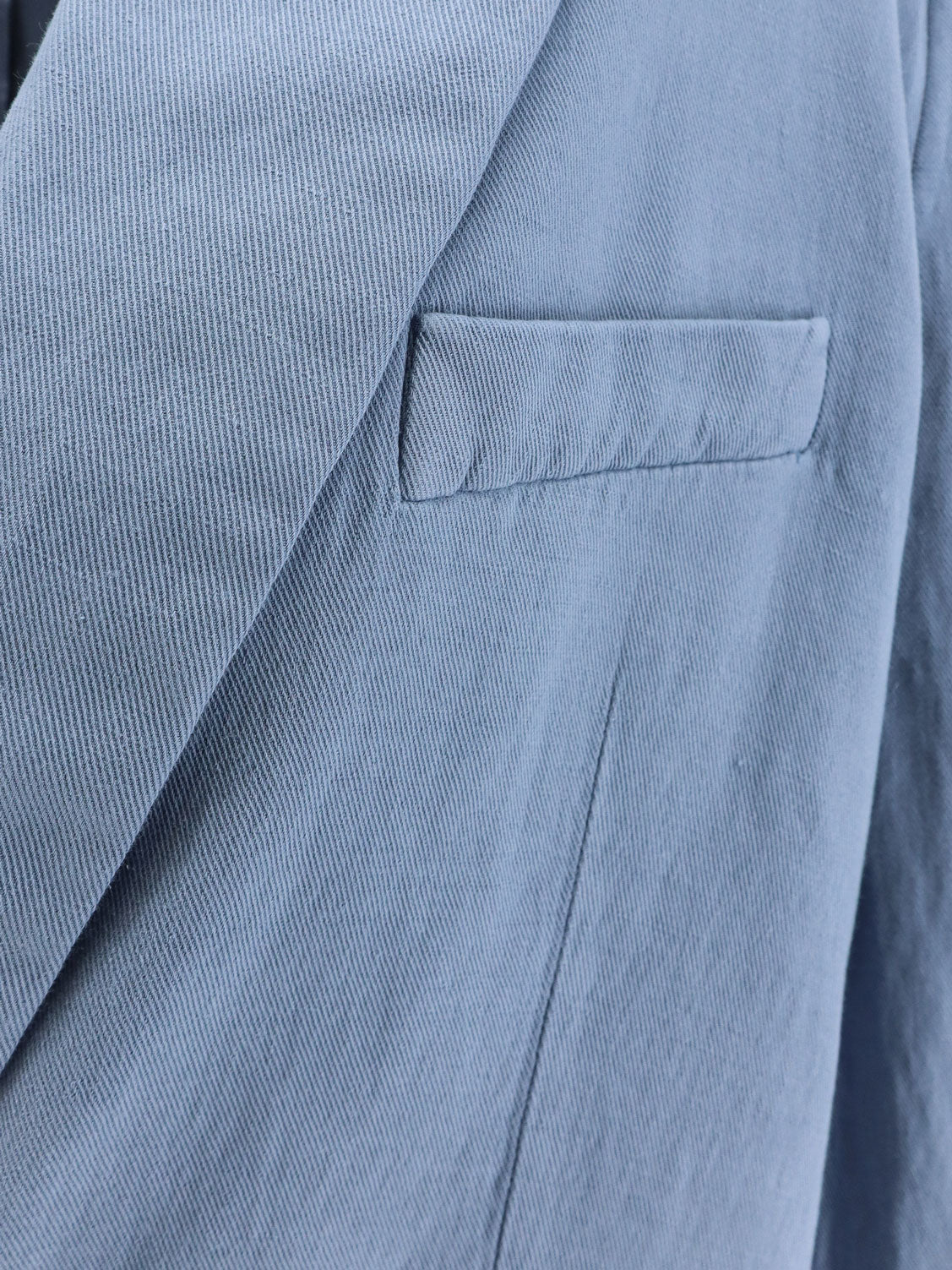 Virgin wool blend blazer