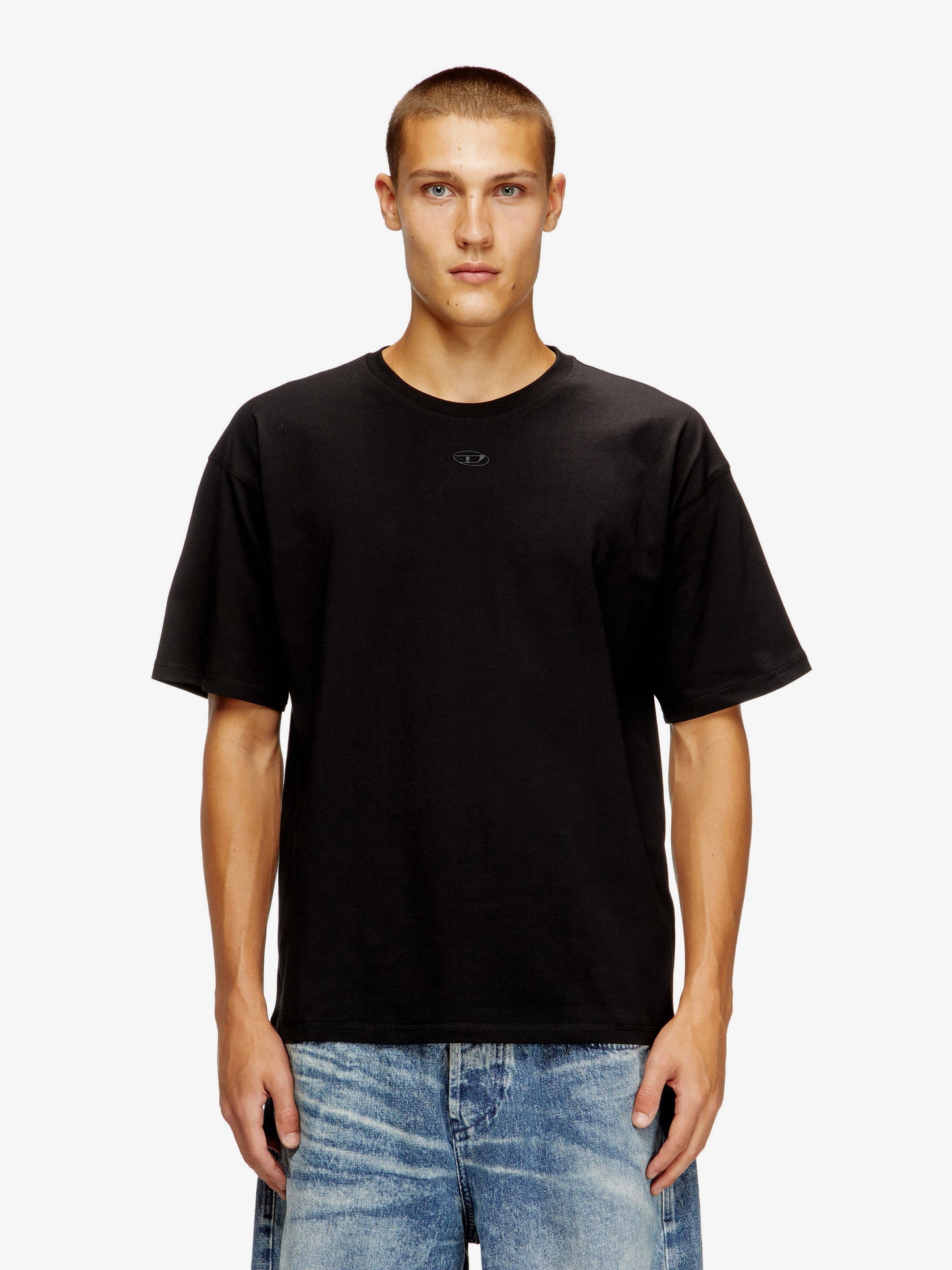 Cotton T-shirt with embroidered logo on the front