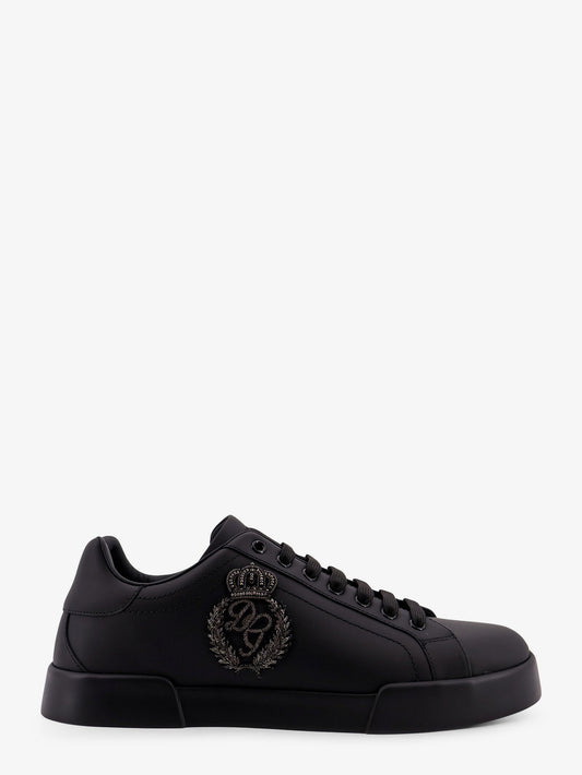 Leather sneakers with embossed side logo