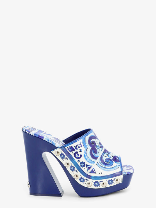 Maiolica print shiny leather sandals