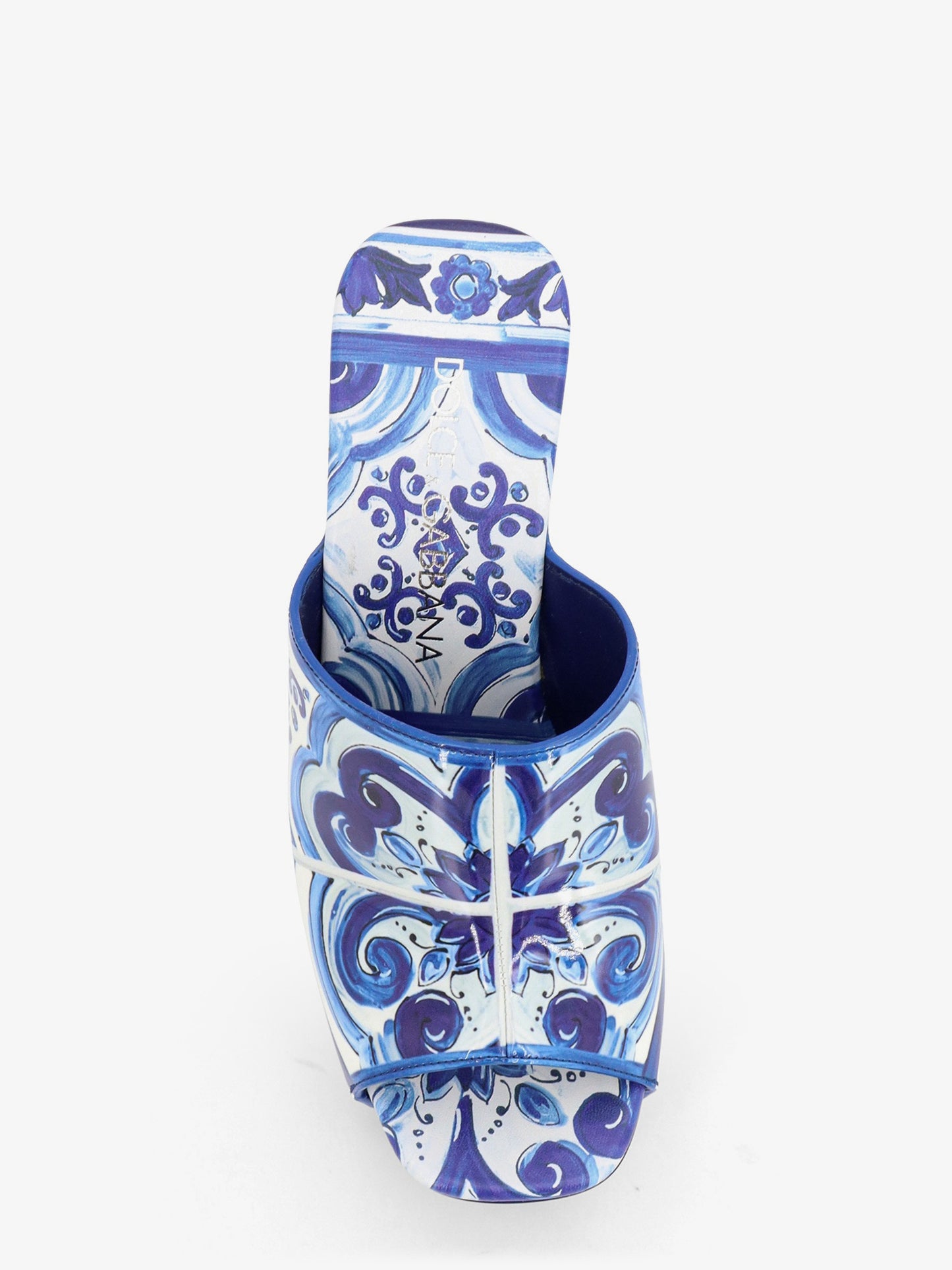 Maiolica print shiny leather sandals