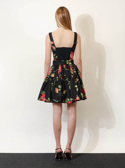 Cotton skirt with iconic print thumbnail