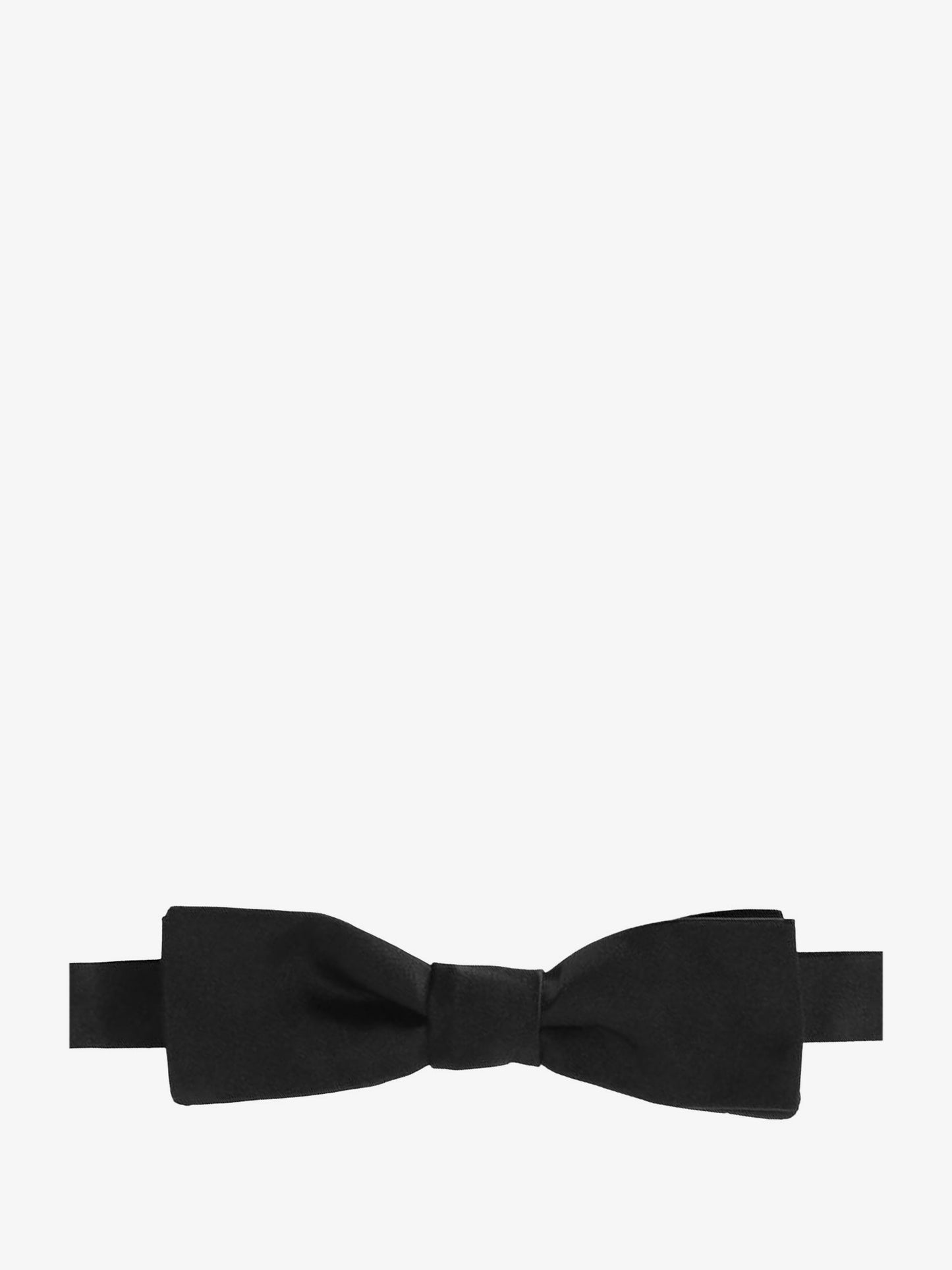 Silk bow tie