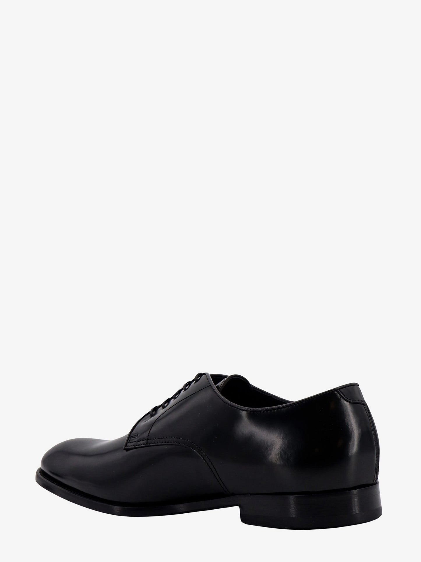 Patent leather lace-up shoe