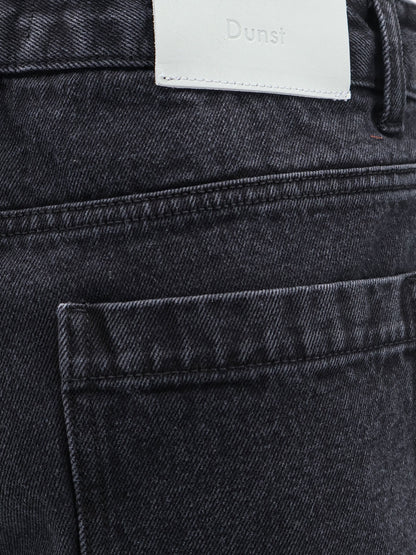 Back denim bermuda shorts thumbnail