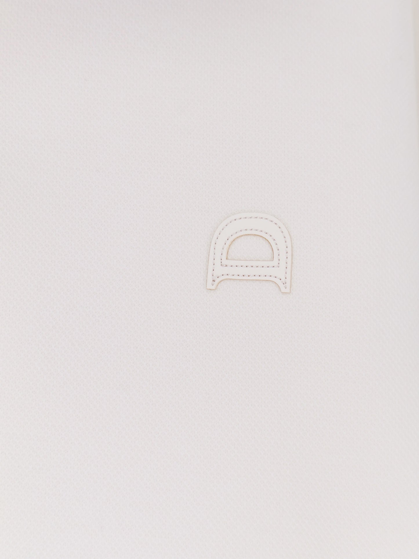 Unisex polo shirt with Logo patch