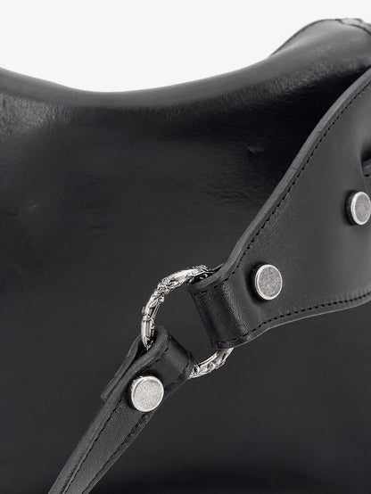 Leather shoulder bag thumbnail