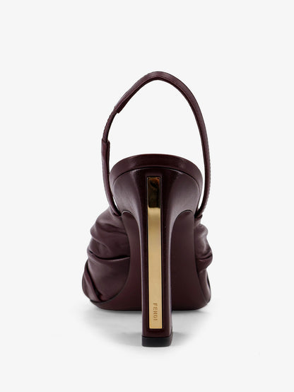 Decolleté Arco in pelle thumbnail