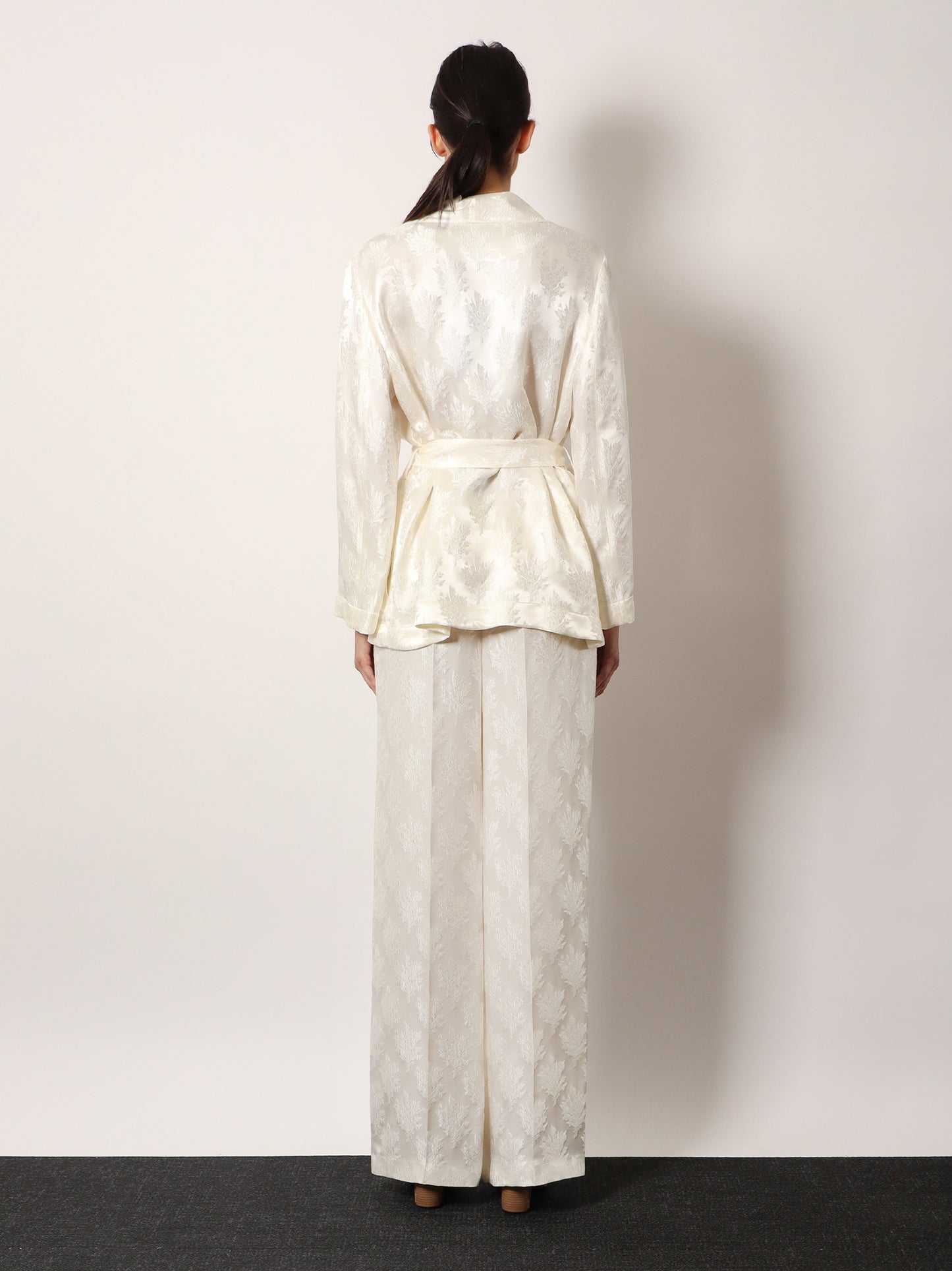 Jacquard silk blazer with floral motif