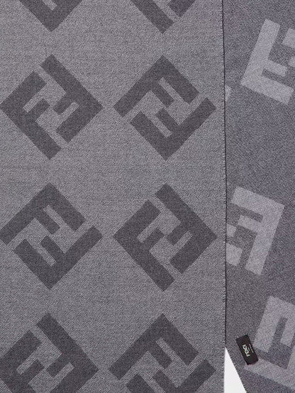 Wool scarf thumbnail