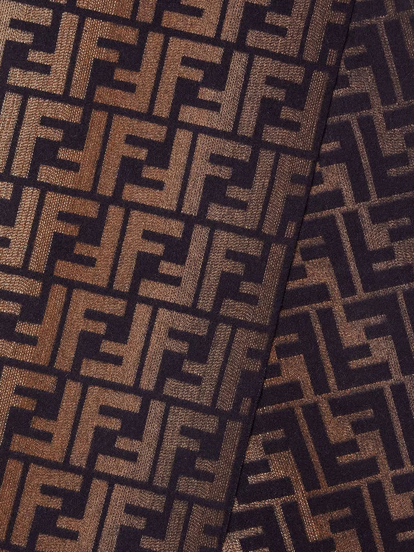 Wool and cashmere scarf