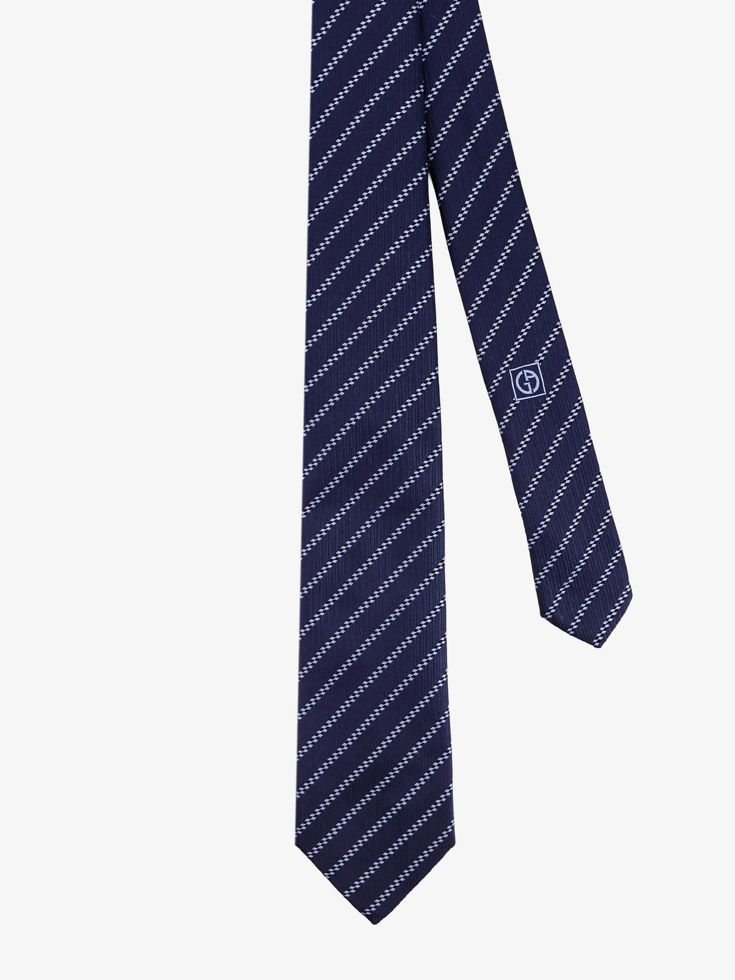 Silk tie