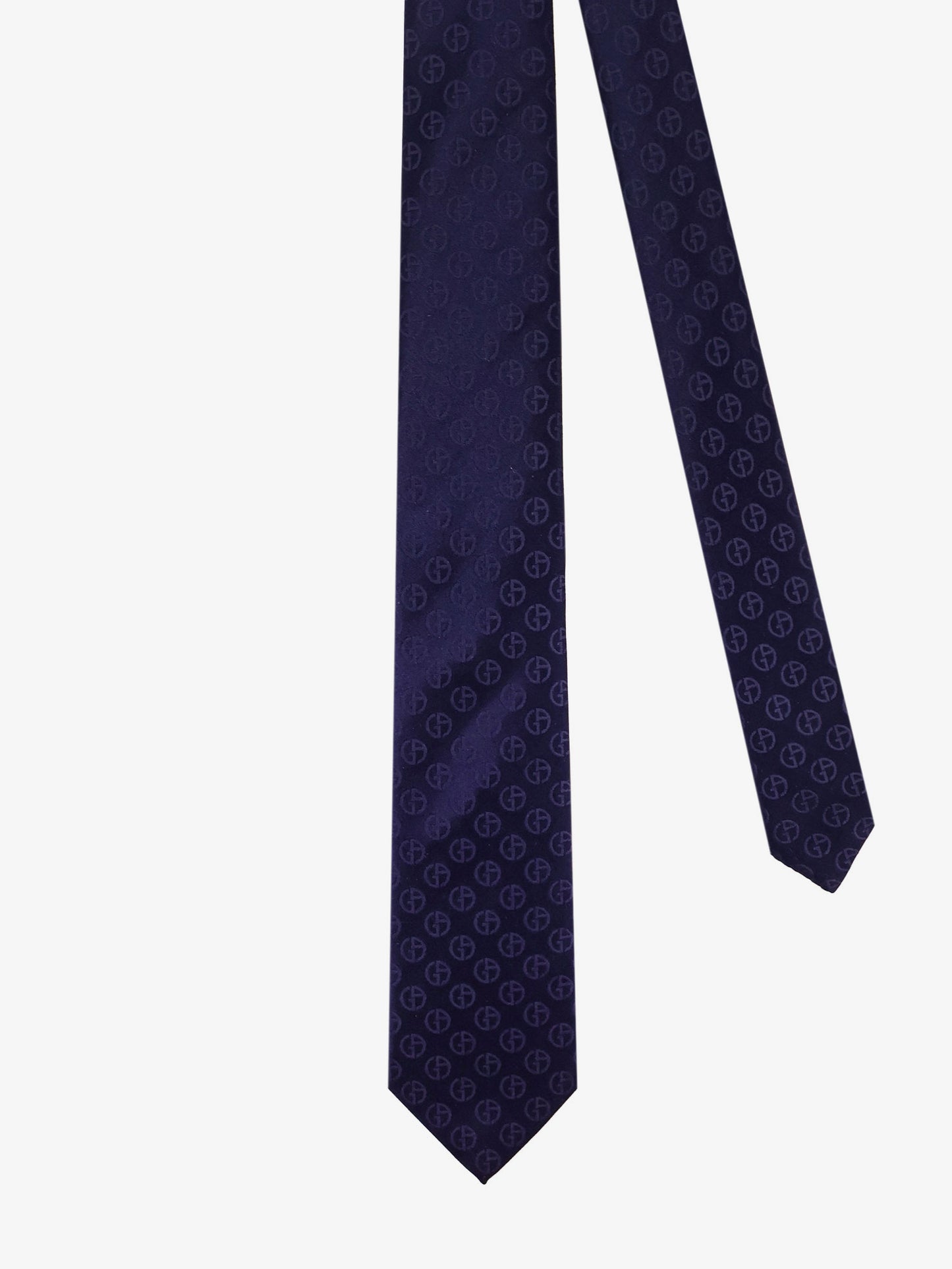 Silk tie