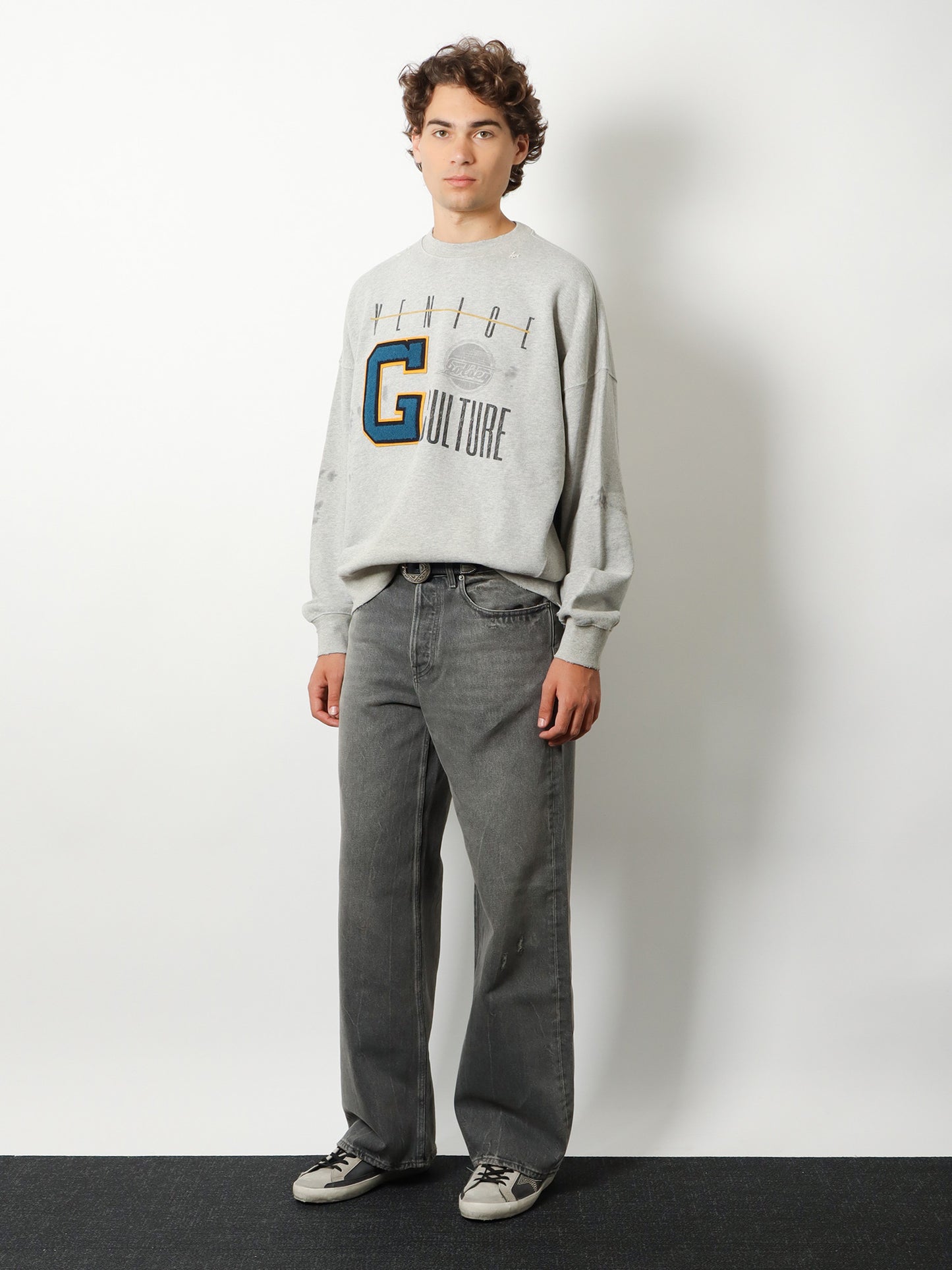 Cotton sweatshirt with print on the front