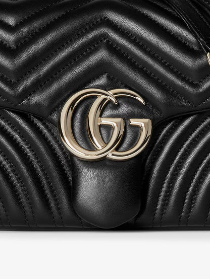 GG Marmont leather crossbody bag thumbnail