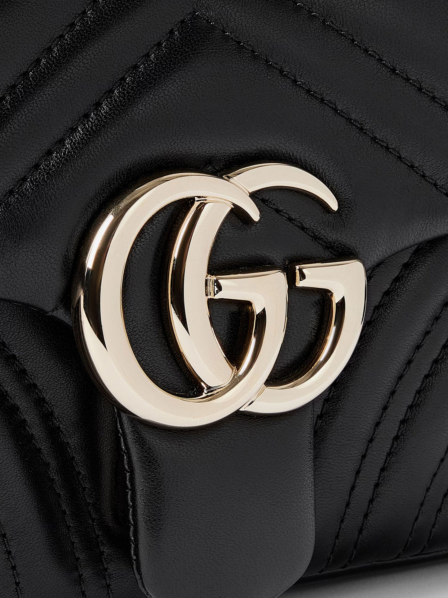 GG Marmont leather crossbody bag