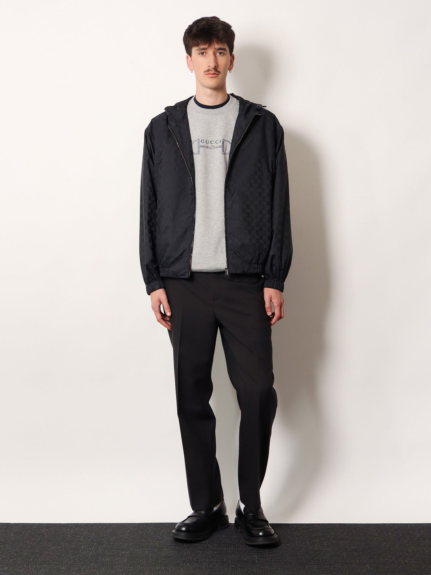 Cotton sweatshirt with print on the front