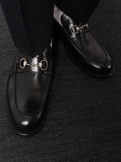 Leather loafer with Horsebit detail thumbnail