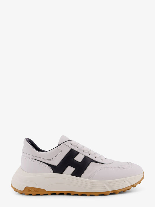 Hyperlight leather sneakers