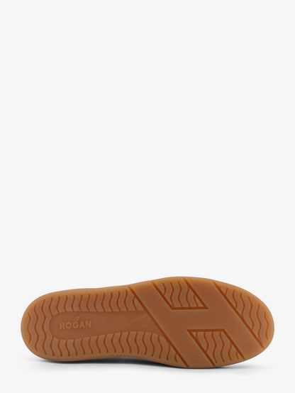 Suede sneakers with side logo thumbnail