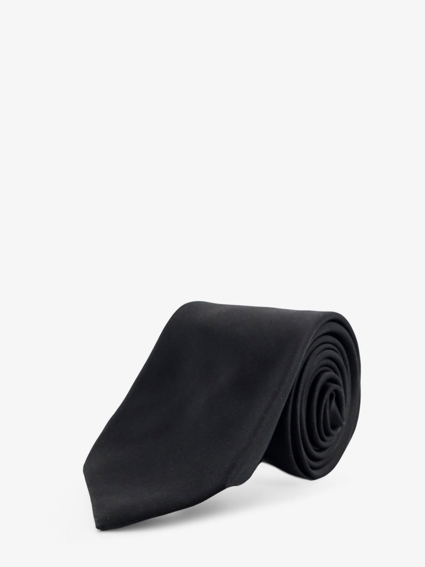 Silk tie