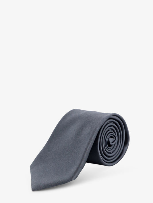 Silk tie