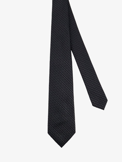 Silk tie thumbnail
