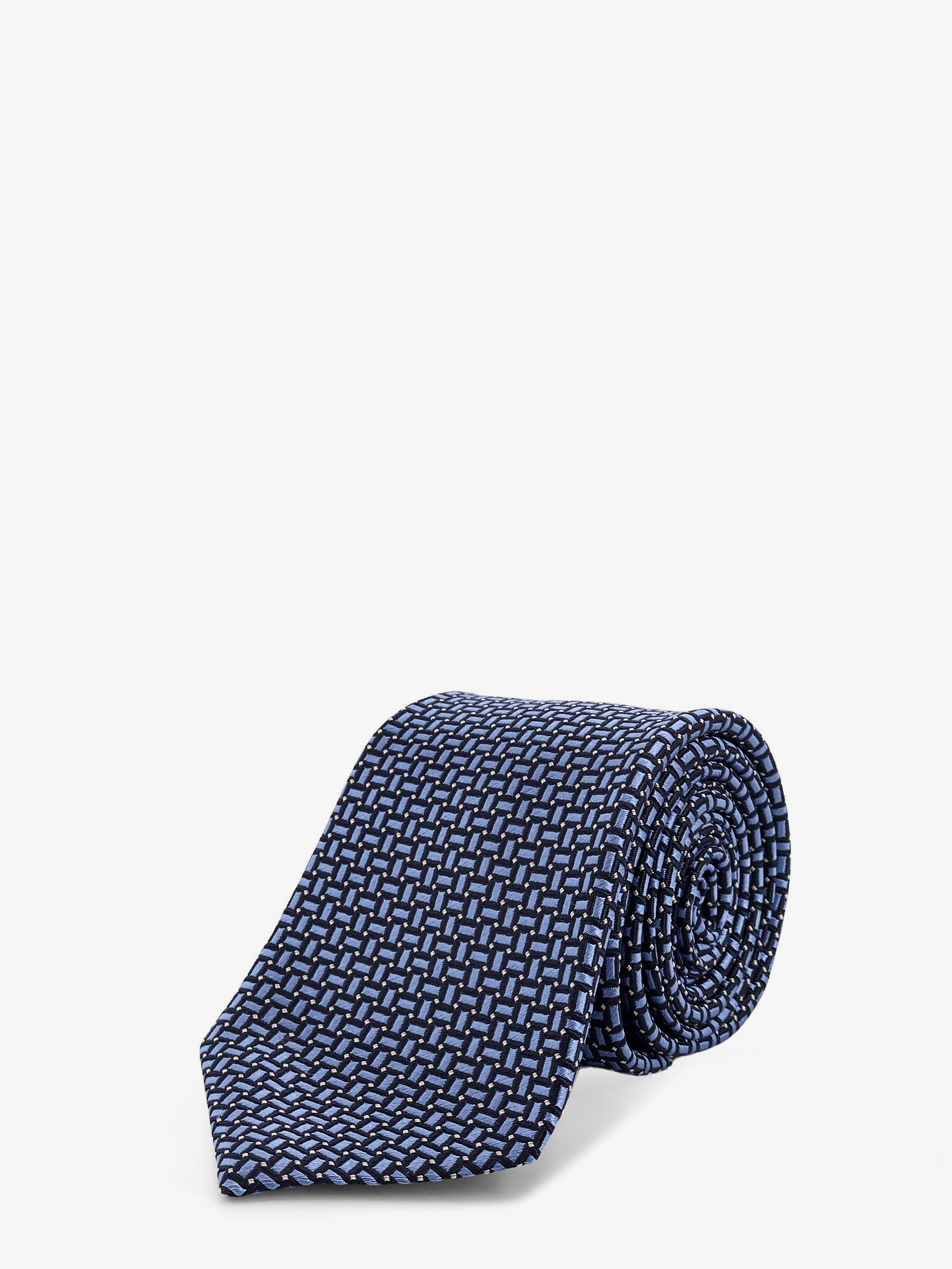 Silk tie