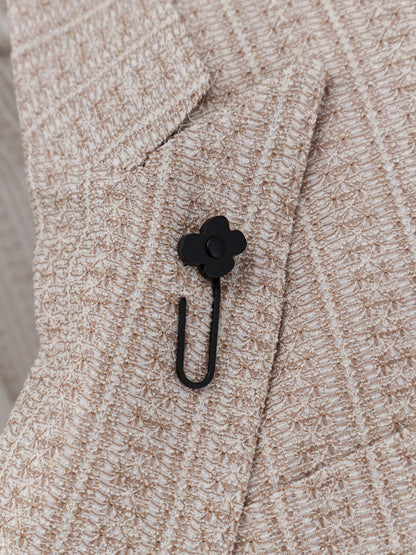 Liknit double-breasted blazer thumbnail