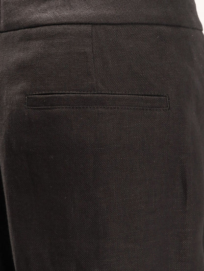 Linen trousers with pinces thumbnail