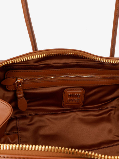 Beau leather handbag thumbnail