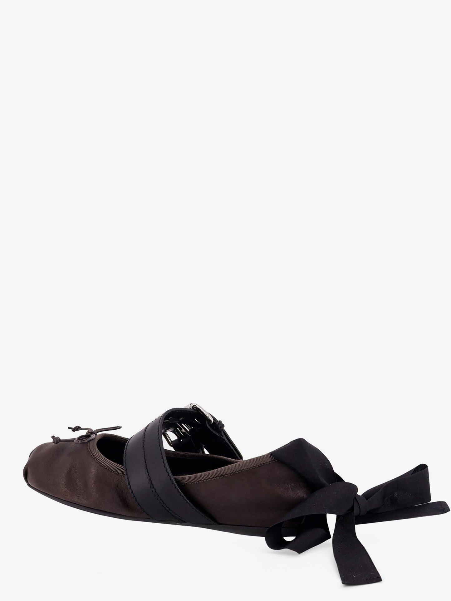 Leather ballerinas