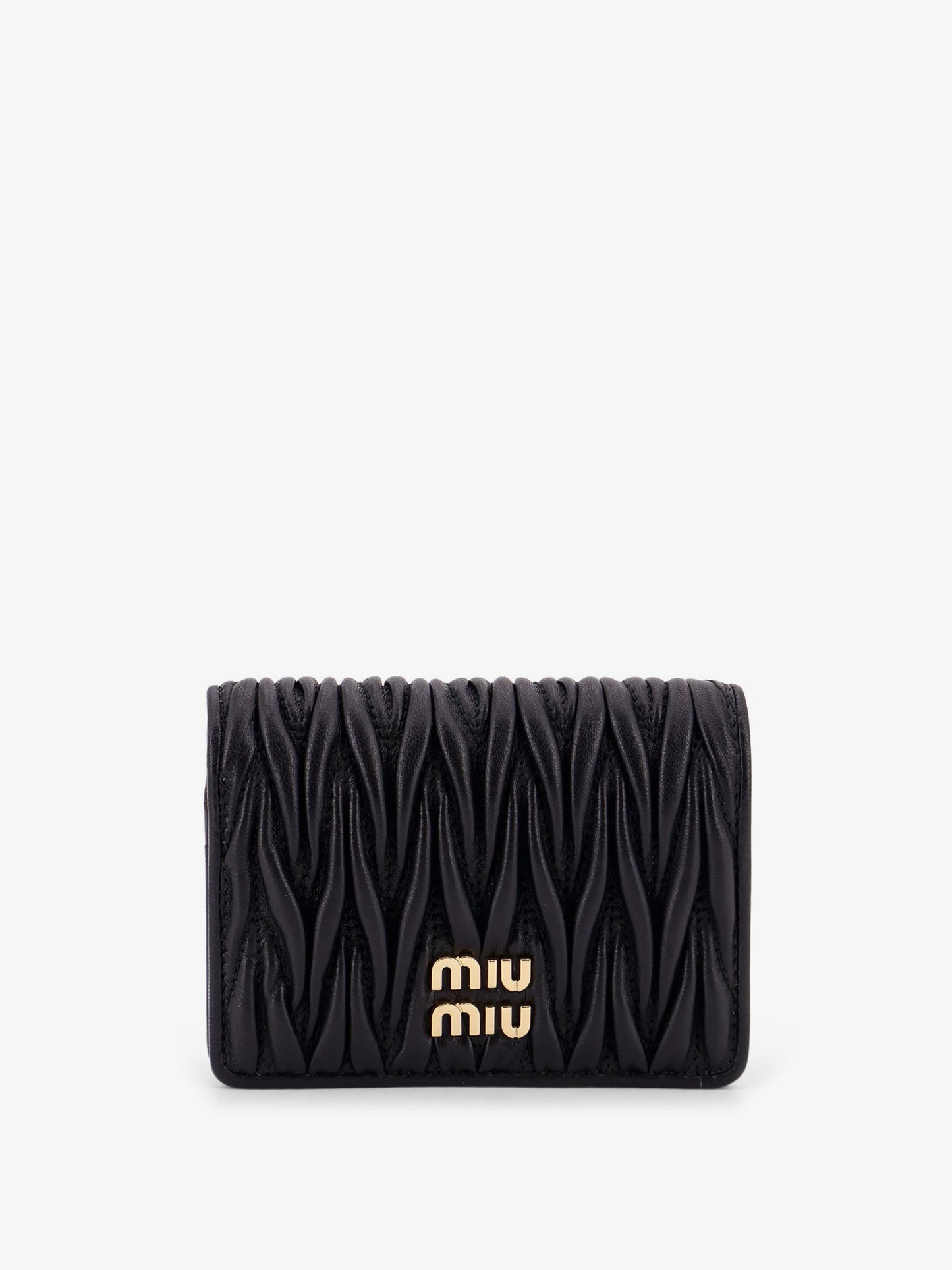 Quilted leather wallet with lettering logo on the front