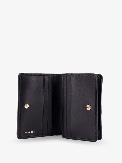 Quilted leather wallet with lettering logo on the front thumbnail