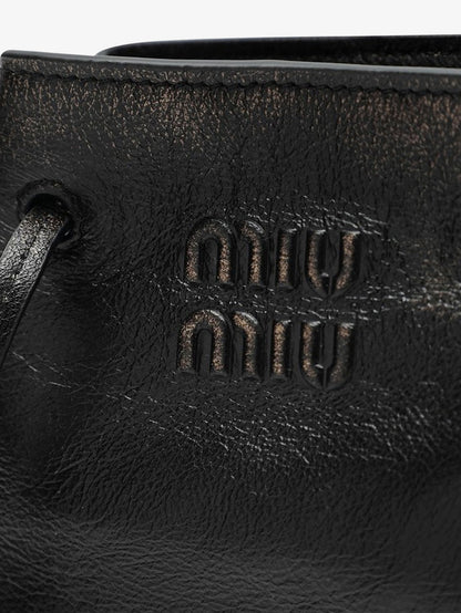 Leather crossbody bag with used effect thumbnail
