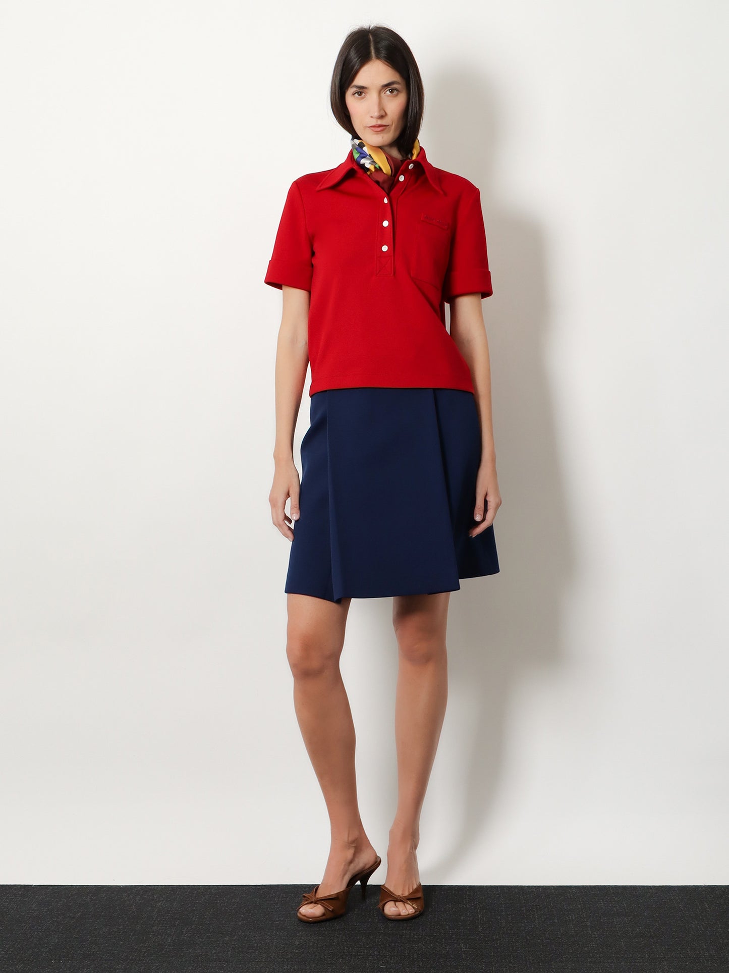 Skirt with pleats