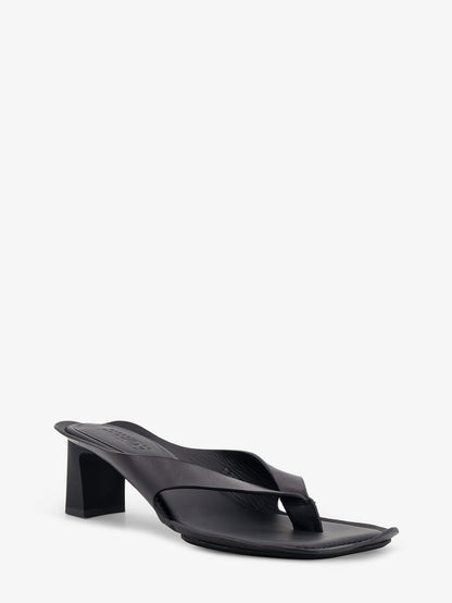 Leather sandals thumbnail
