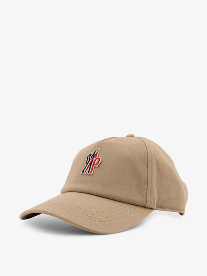 Cotton hat with logo patch on the front thumbnail