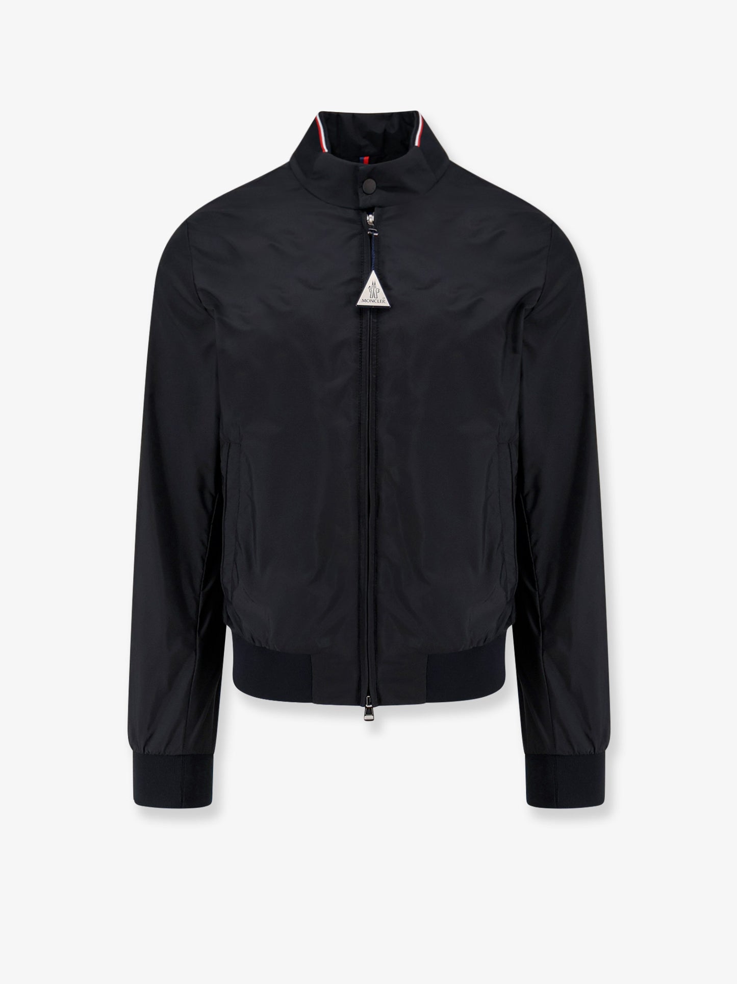 Reppe jacket with contrasting profiles